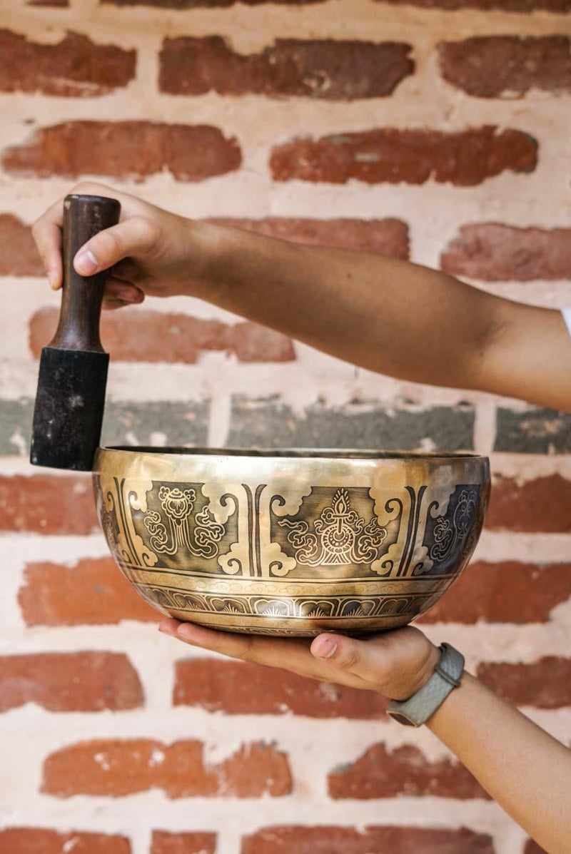 Singing Bowl for healing and meditation. It is also popularly known as Tibetan bowl and meditation bowl . Use it for sound healing, reiki and chakra balance also for meditation.