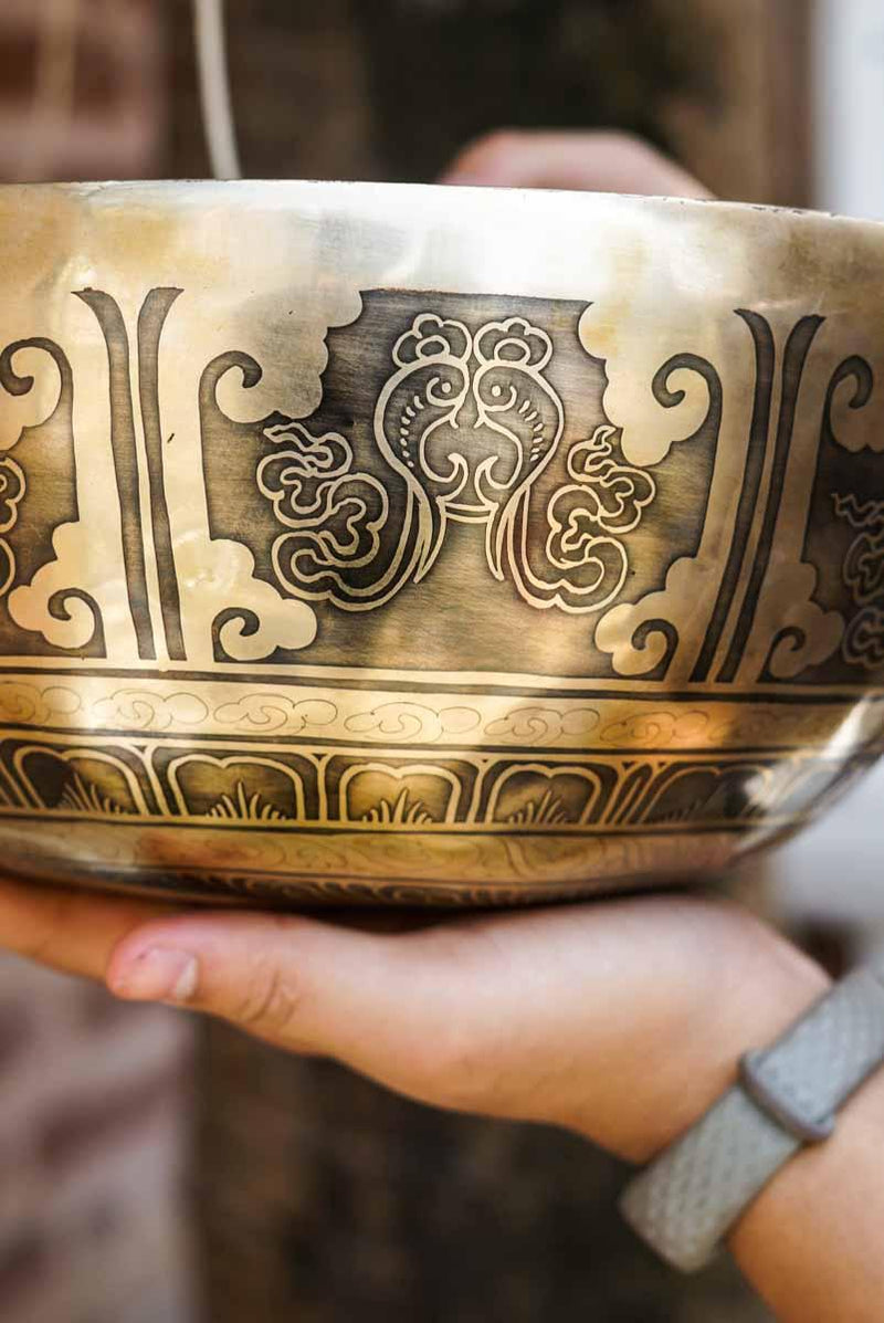 Singing Bowl for healing and meditation. It is also popularly known as Tibetan bowl and meditation bowl . Use it for sound healing, reiki and chakra balance also for meditation.
