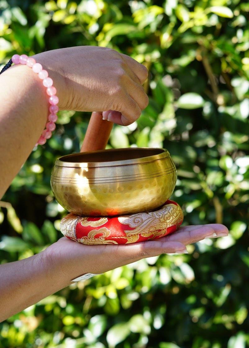 Vajra singing bowl hand hammered tibetan bell