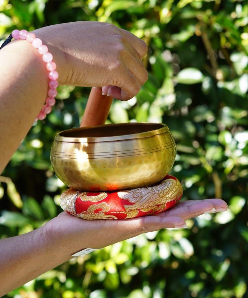 Vajra singing bowl hand hammered tibetan bell
