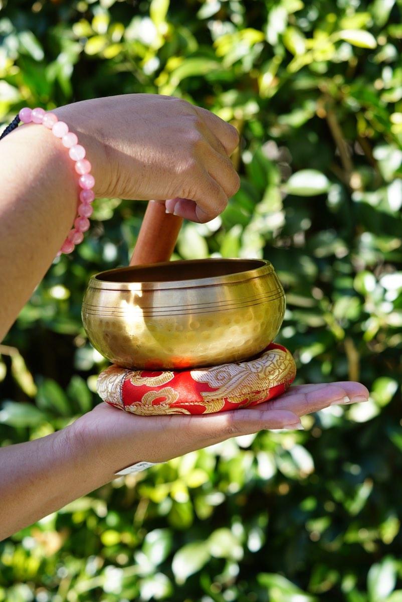 Vajra singing bowl hand hammered tibetan bell