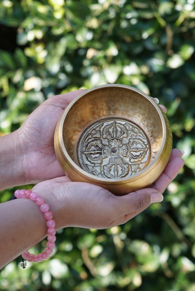 Vajra singing bowl hand hammered tibetan bell