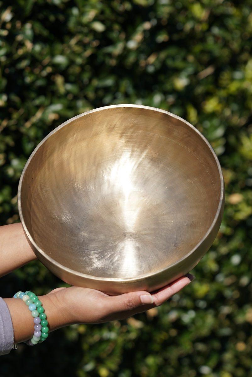 Large singing bowl for sound meditation