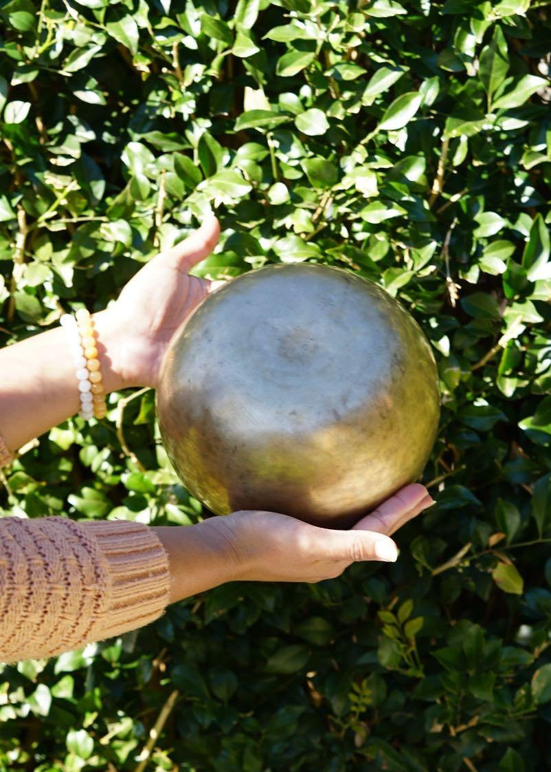 Antique Singing Bowl for sound healing and meditation