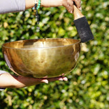 singing bowl for chakra healing and meditation