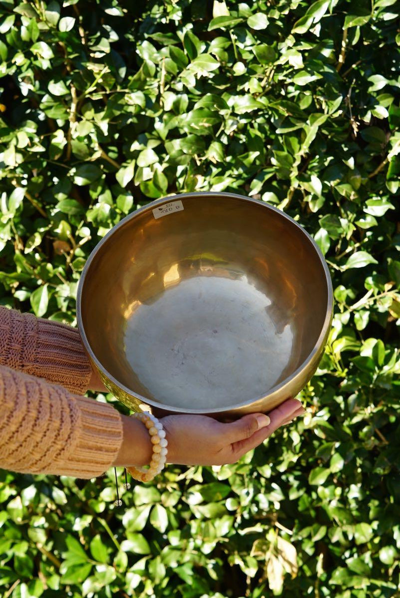Tibetan Singing Bowl for Sound healing