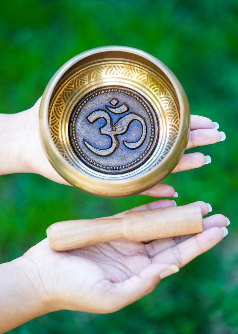 OM Singing Bowl Sound for Meditation - HimalayasShop