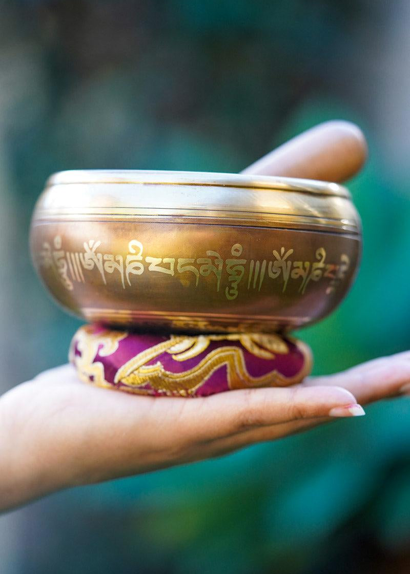 OM Singing Bowl Sound for Meditation - HimalayasShop