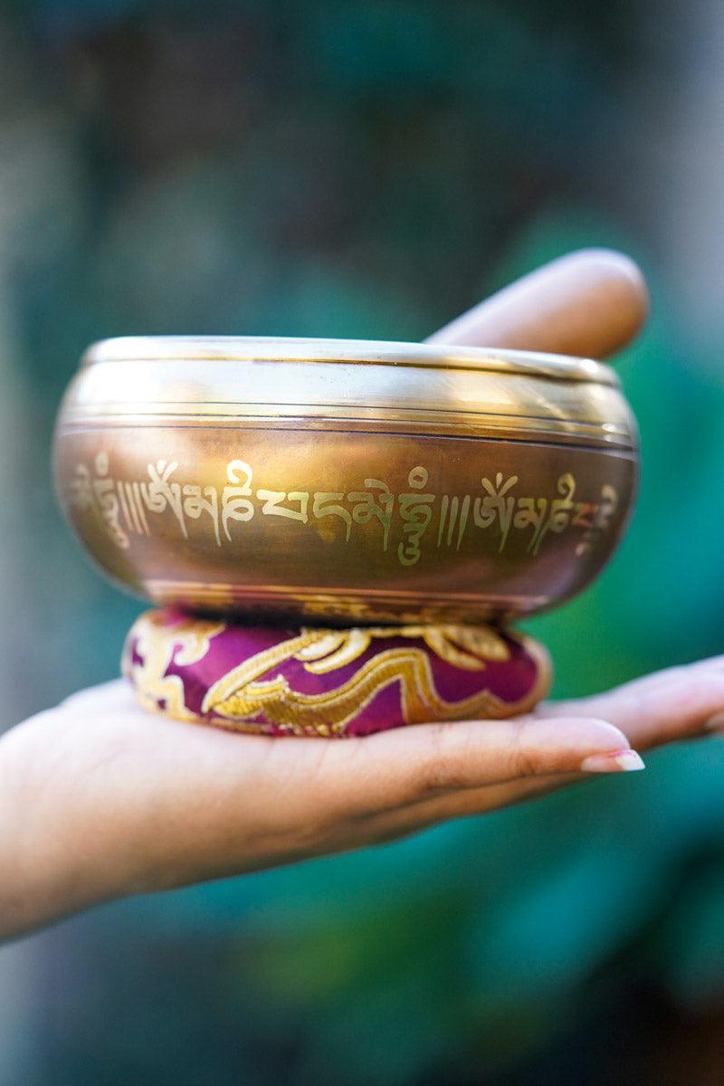 OM Singing Bowl Sound for Meditation - HimalayasShop