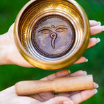 Buddha Eye small size singing bowl for beginner practice