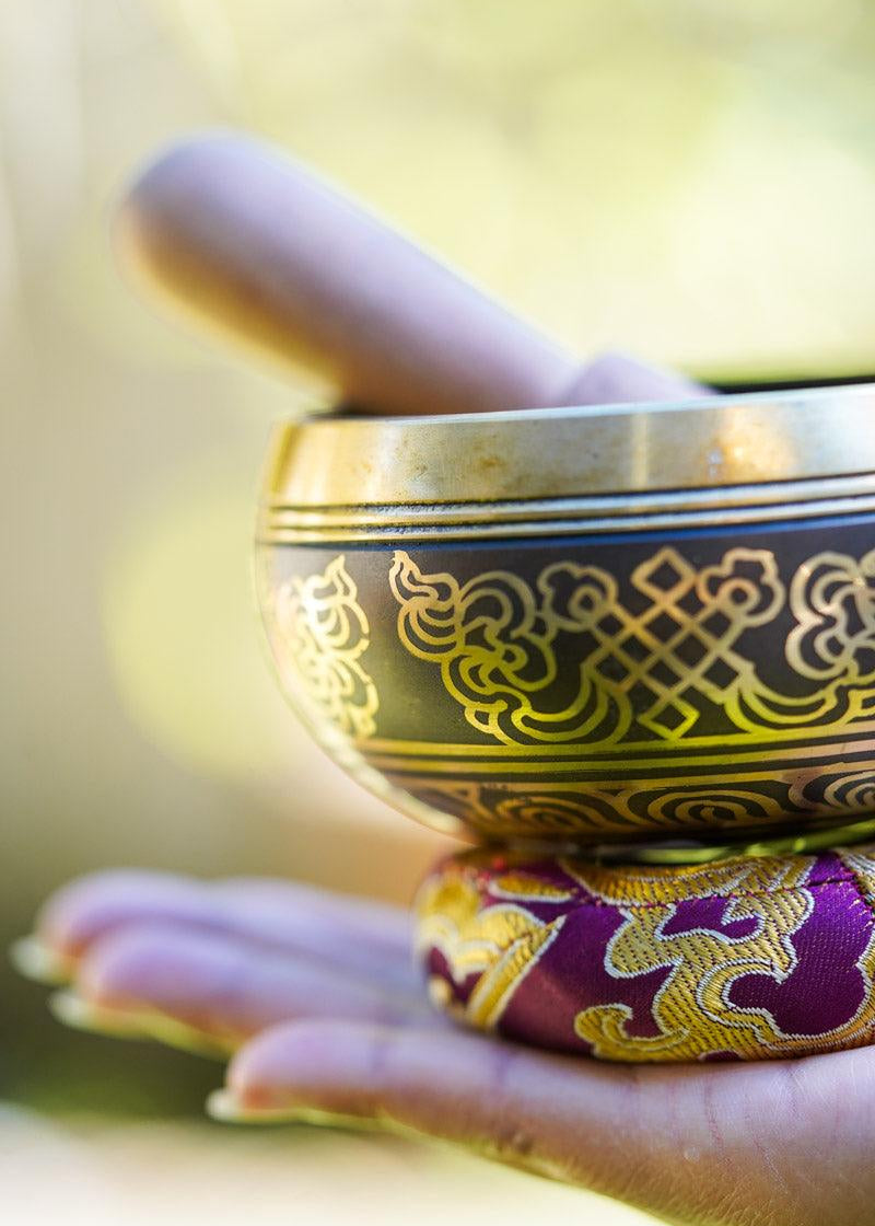 OM Mantra Singing Bowl - Himalayas Shop