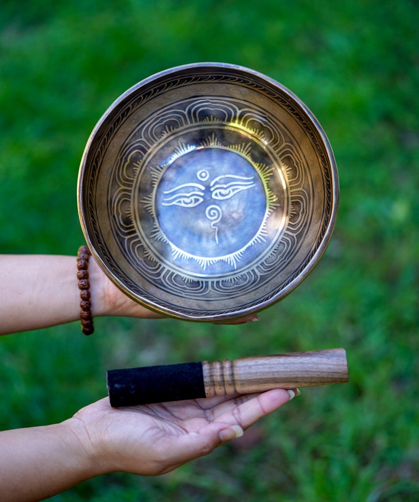 Buddha Eye Singing Bowl - HimalayasShop
