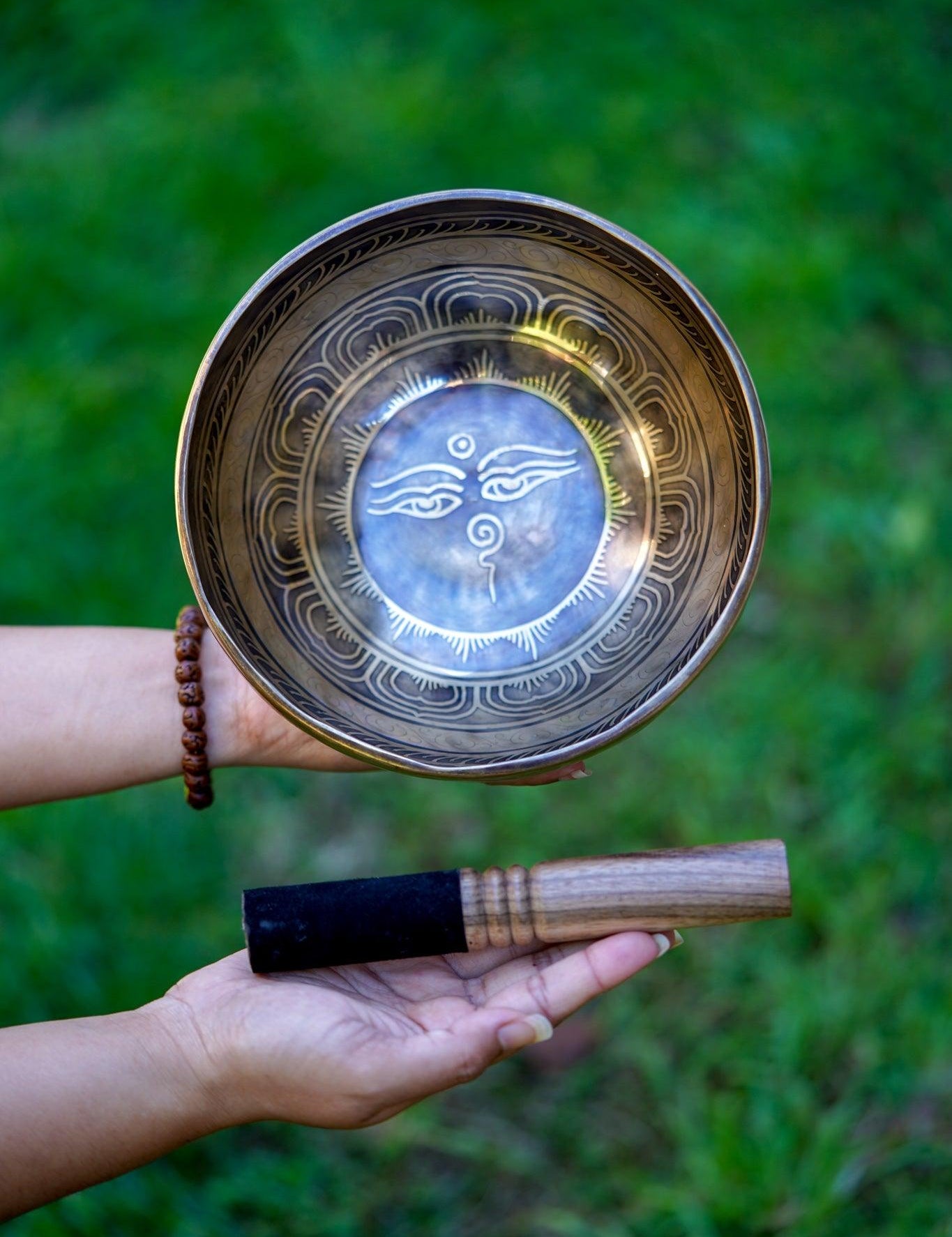Buddha Eye Singing Bowl - HimalayasShop