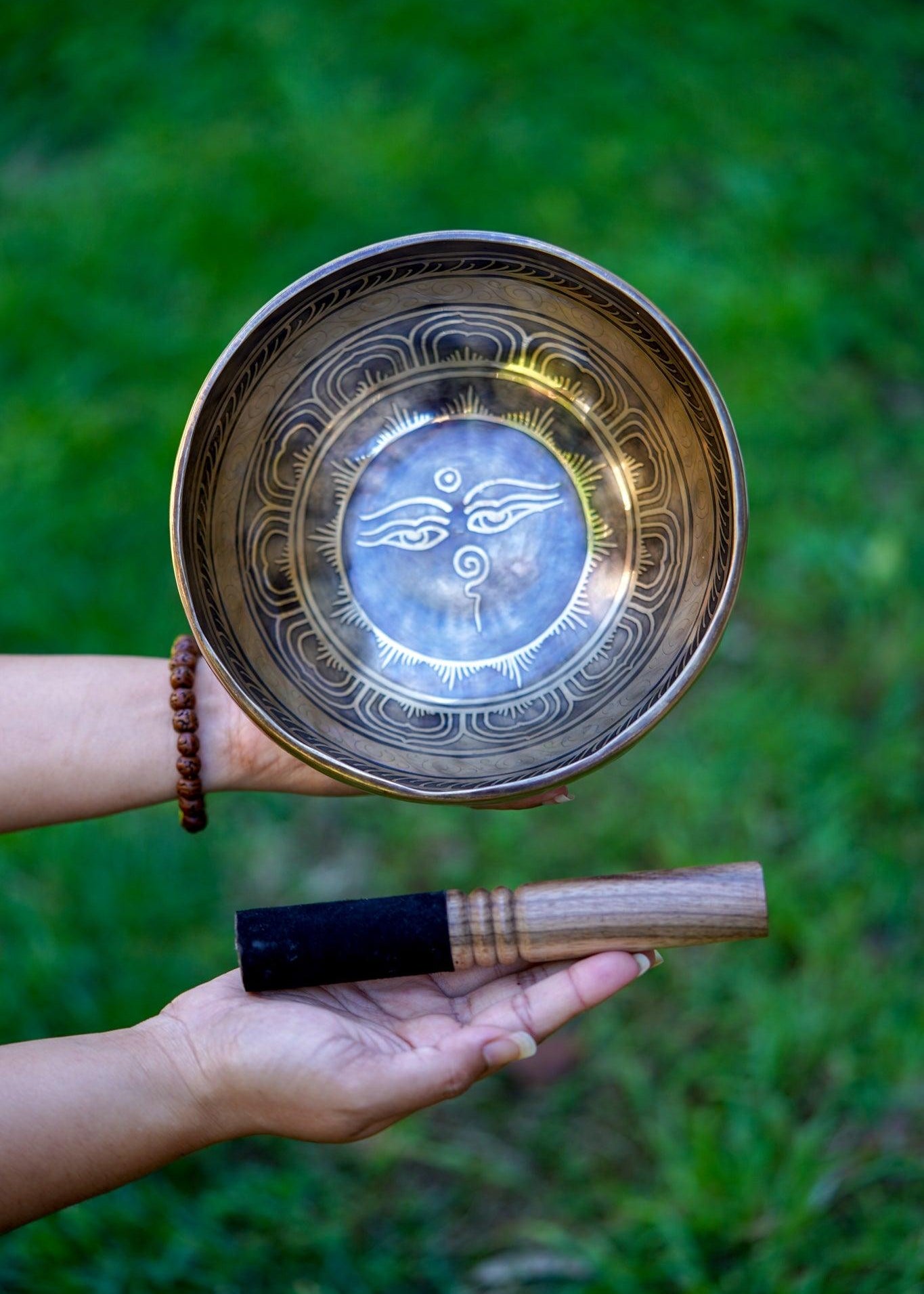 Buddha Eye Singing Bowl - HimalayasShop