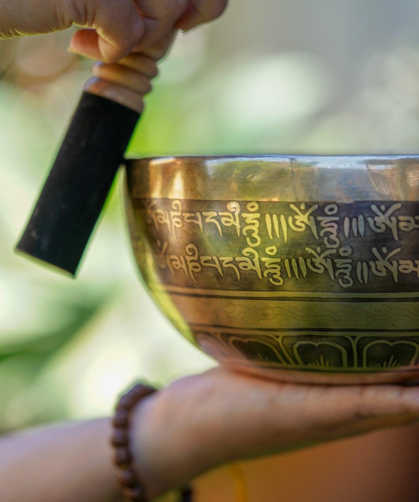 Buddha Eye Singing Bowl - HimalayasShop