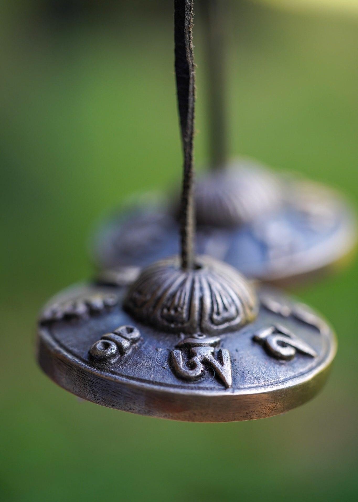 Tibetan Mantra Tingsha for sound healing.