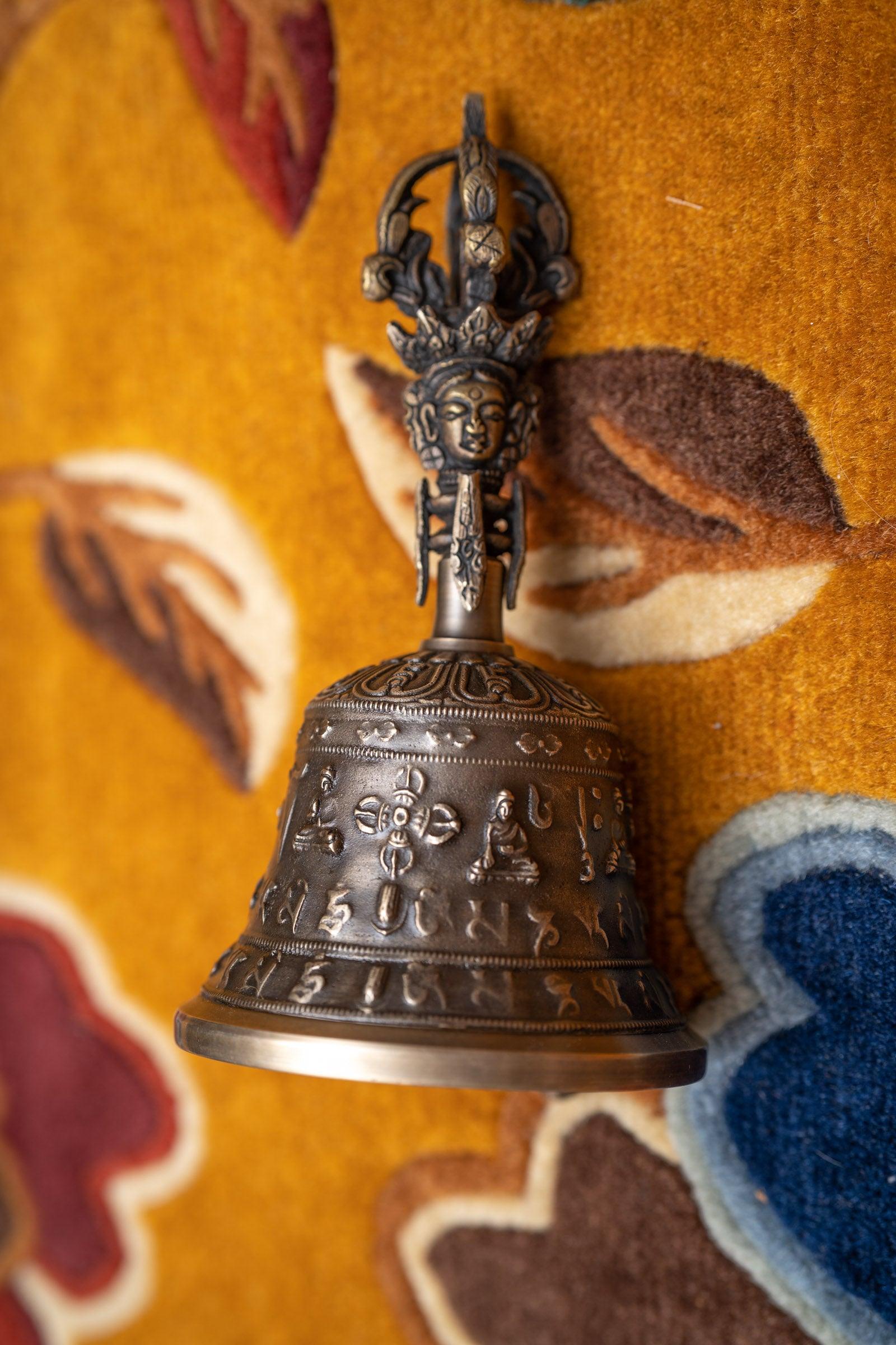 Tibetan Vajra and bell - Handmade Tibetan Vajra and bell - HimalayasShop
