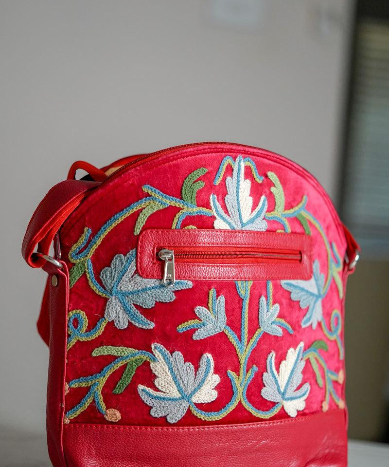 Shoulder Handbag with Floral Embroidery - Himalayas Shop
