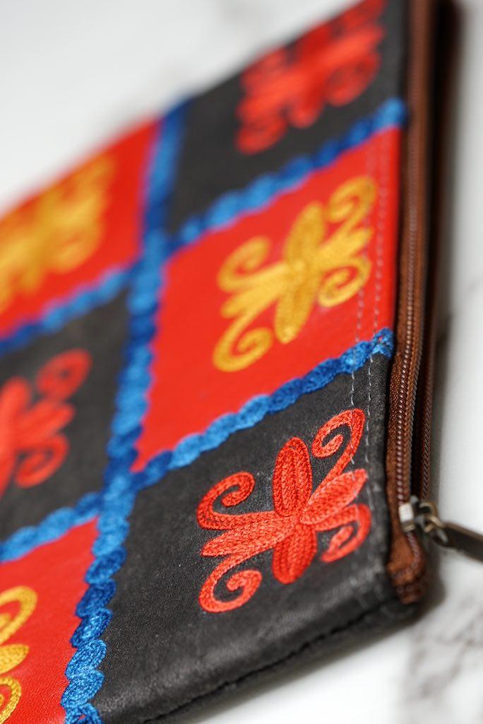 Everyday use women purse with Cashmere design for stylish look.  
