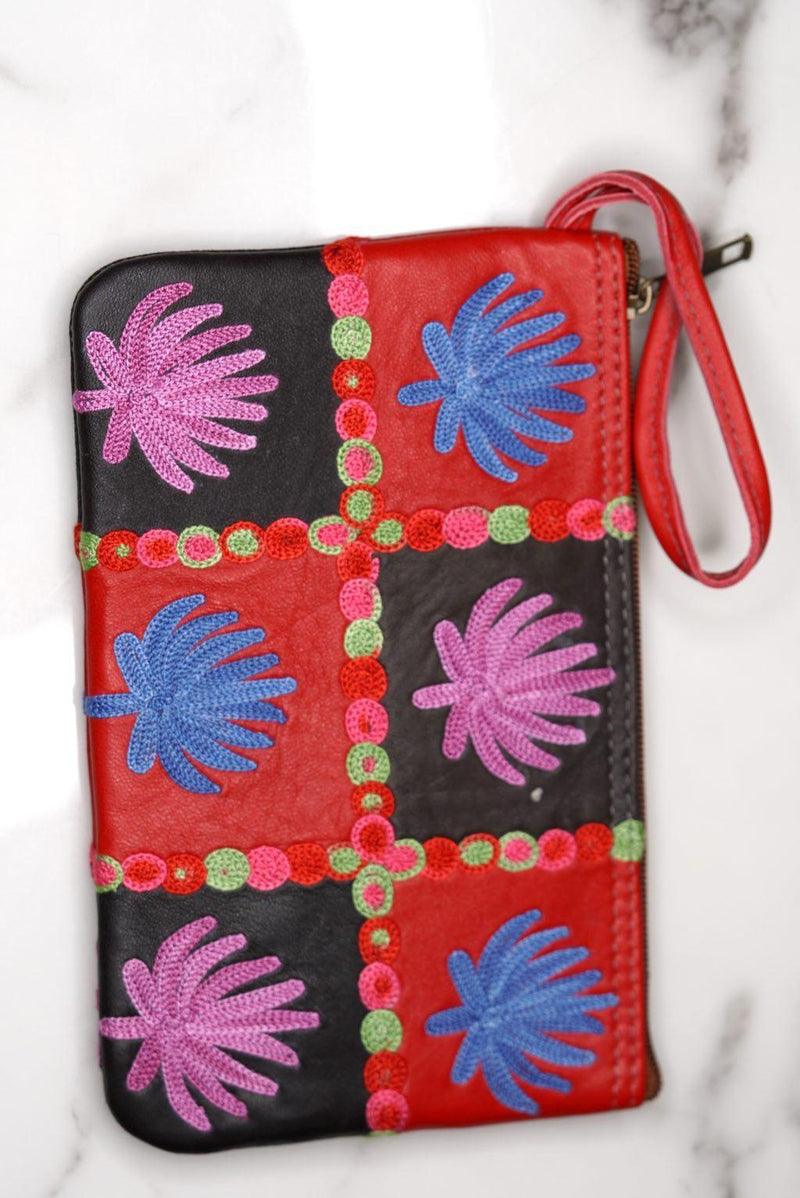 Fashionable style purse is a stunning embroidered Kashmir wallet, with a gorgeous boho style design.