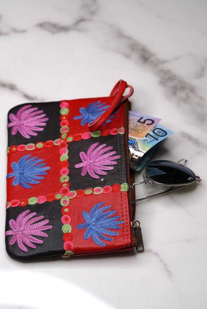Fashionable style purse is a stunning embroidered Kashmir wallet, with a gorgeous boho style design.