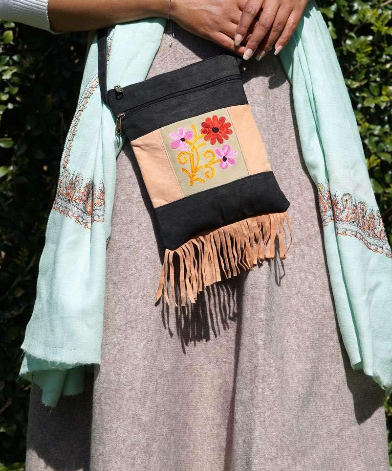 A unique style women's shoulder bag, crafted with beautiful cashmere floral embroidery to give it a chic stylish look..