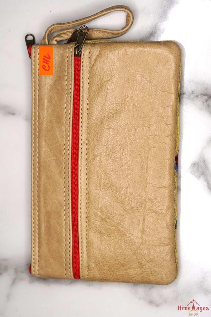 A lightweight everyday use purse with floral hand-embroidery design that suits everyone's style!