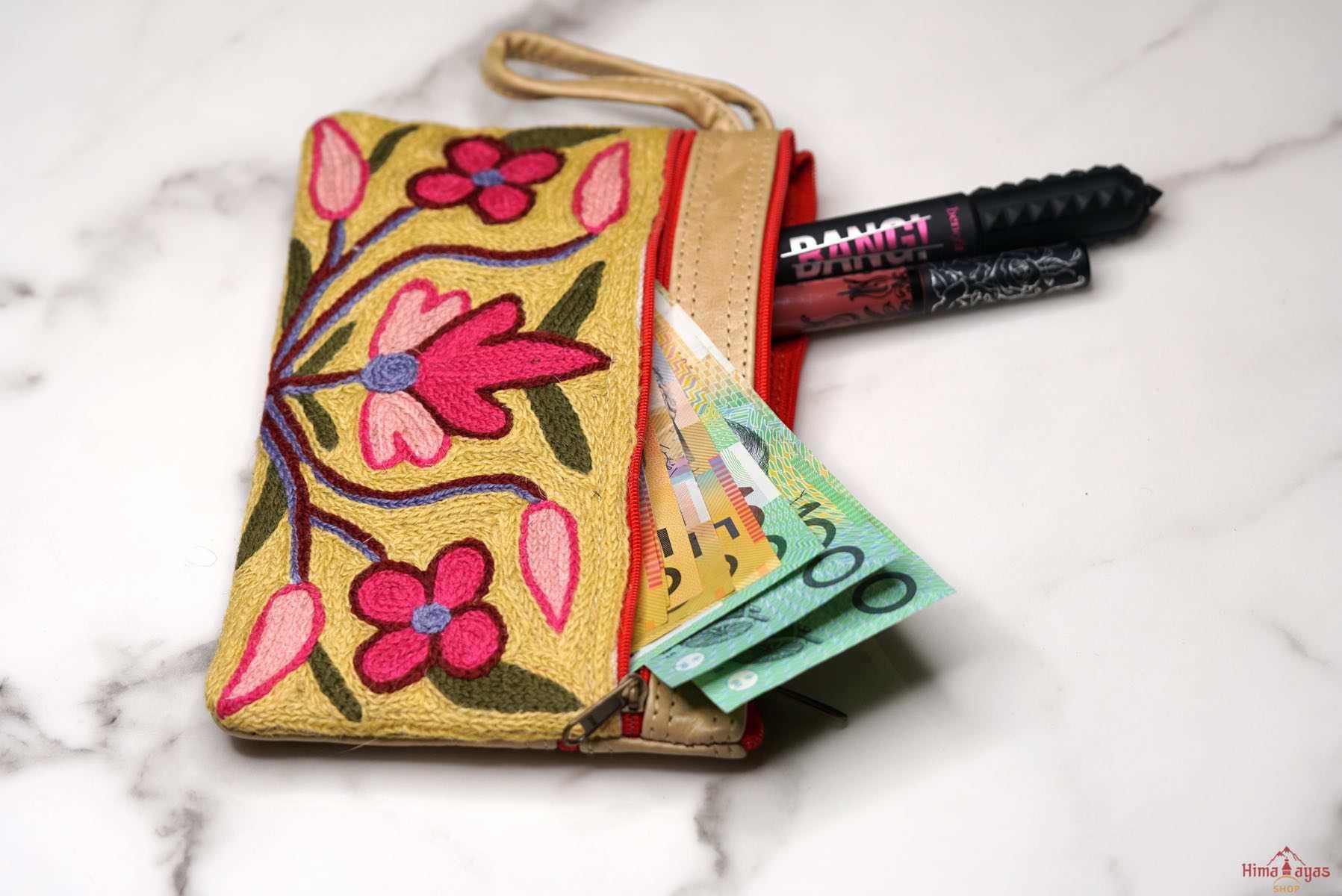 A lightweight everyday use purse with floral hand-embroidery design that suits everyone's style!