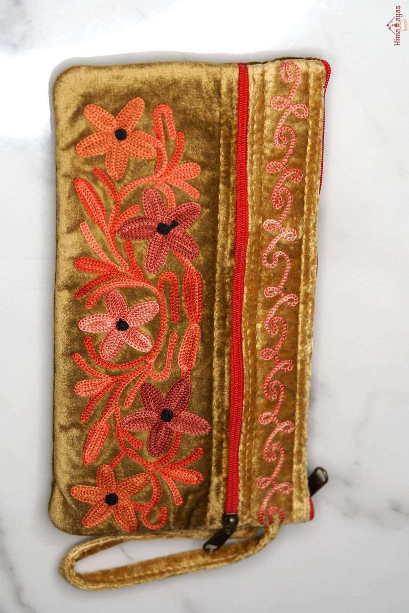 Unique style women purse with hand embroidery, easy to carry and stylist design