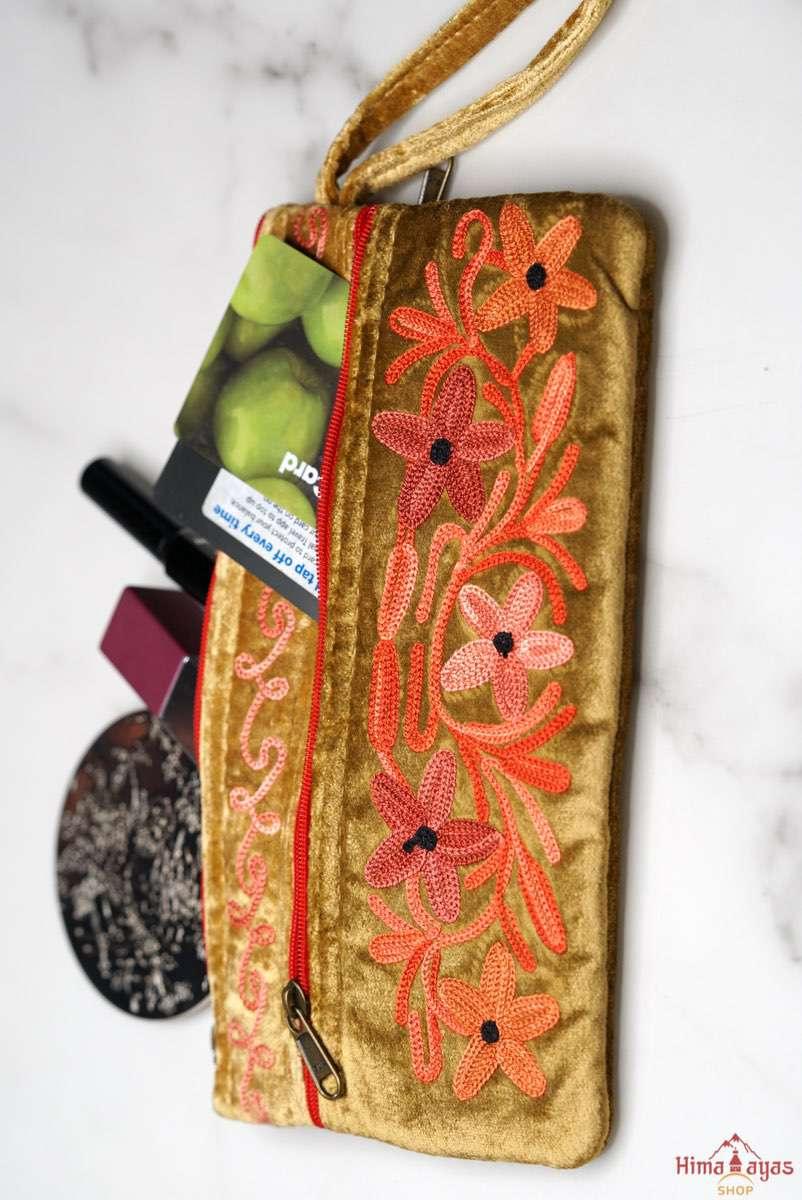 Unique style women purse with hand embroidery, easy to carry and stylist design