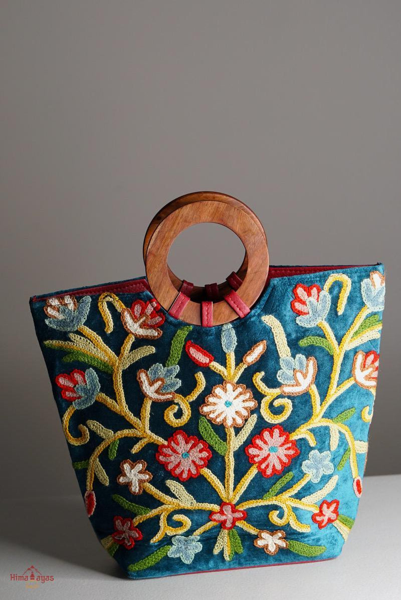 A stunning tote bag for special day out, step out in style with this beautifully handmade Cashmere style embroidered bag. 