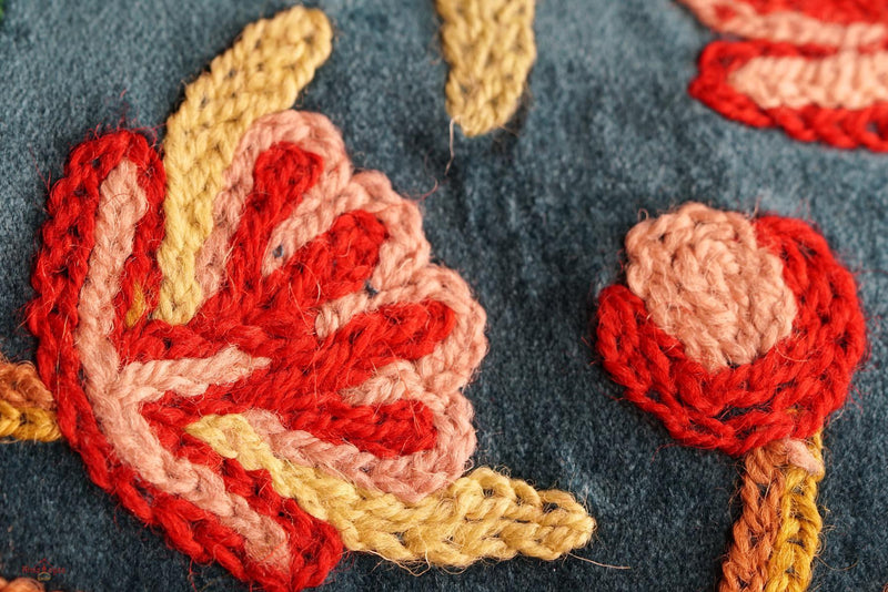A stunning tote bag for special day out, step out in style with this beautifully handmade Cashmere style embroidered bag. 