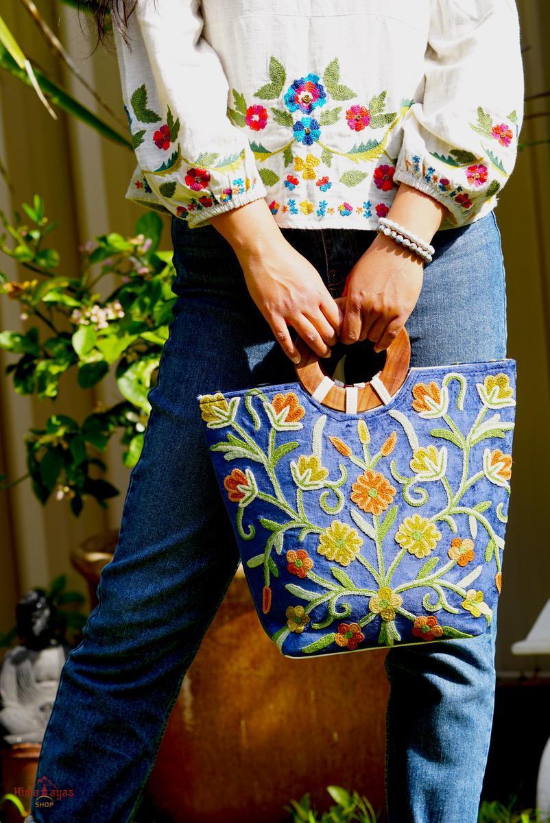 Beautiful handmade women's tote bag with Kashmiri embroidery design for chic style. 