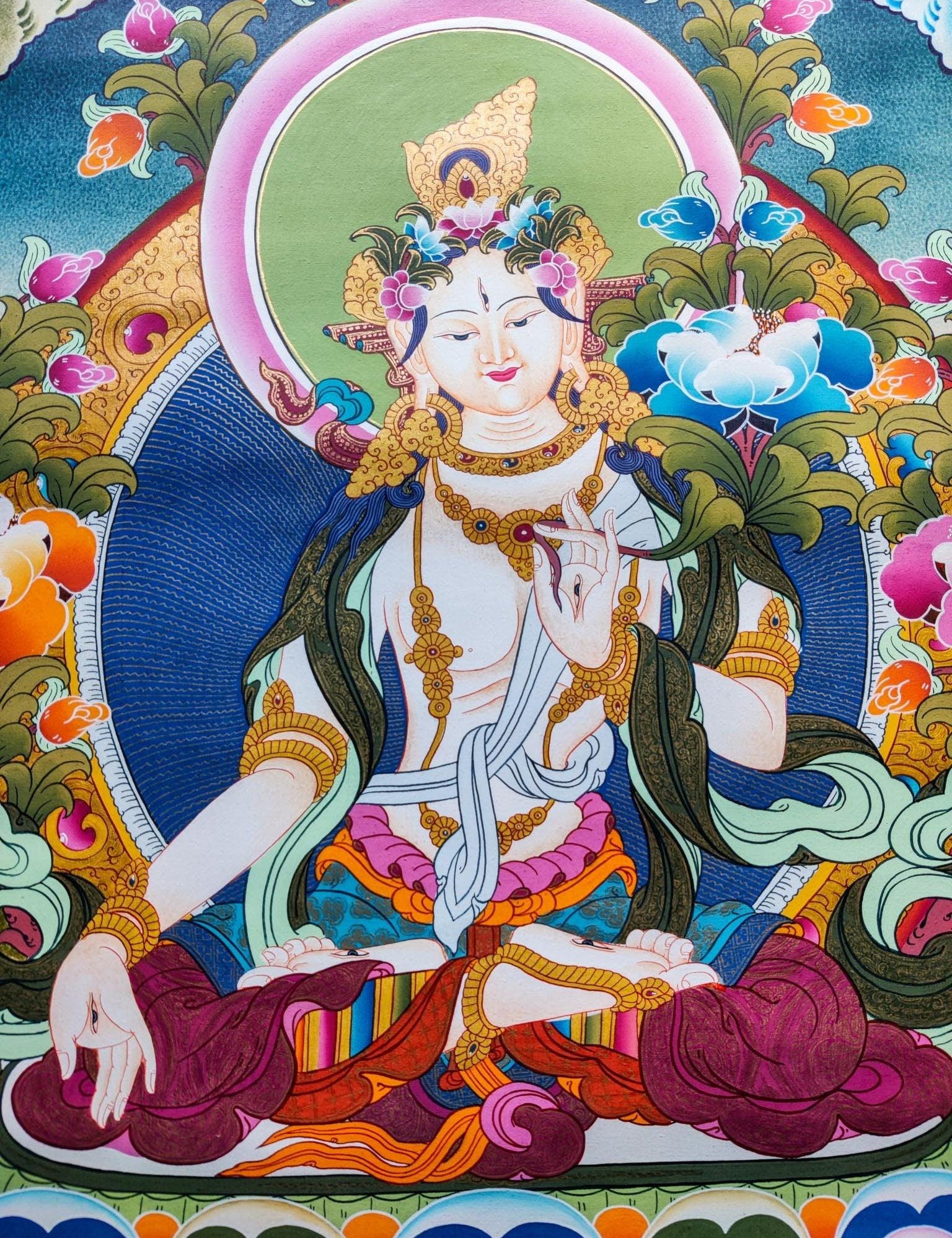 White Tara Thangka made from natural color and gold