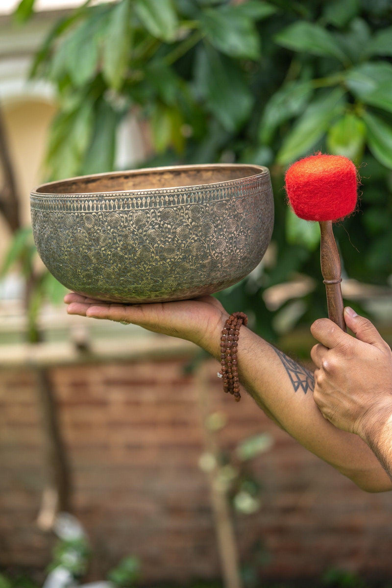 Antique Healing Singing Bowl - Himalayas Shop
