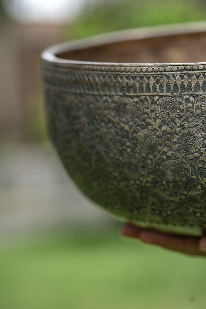 Antique Healing Singing Bowl - Himalayas Shop