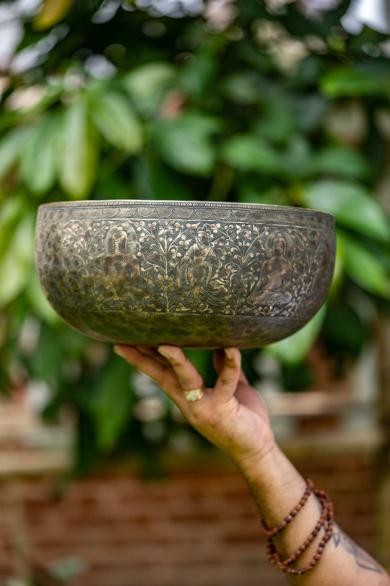 Buddha and Tara Carved Singing Bowl - Himalayas Shop