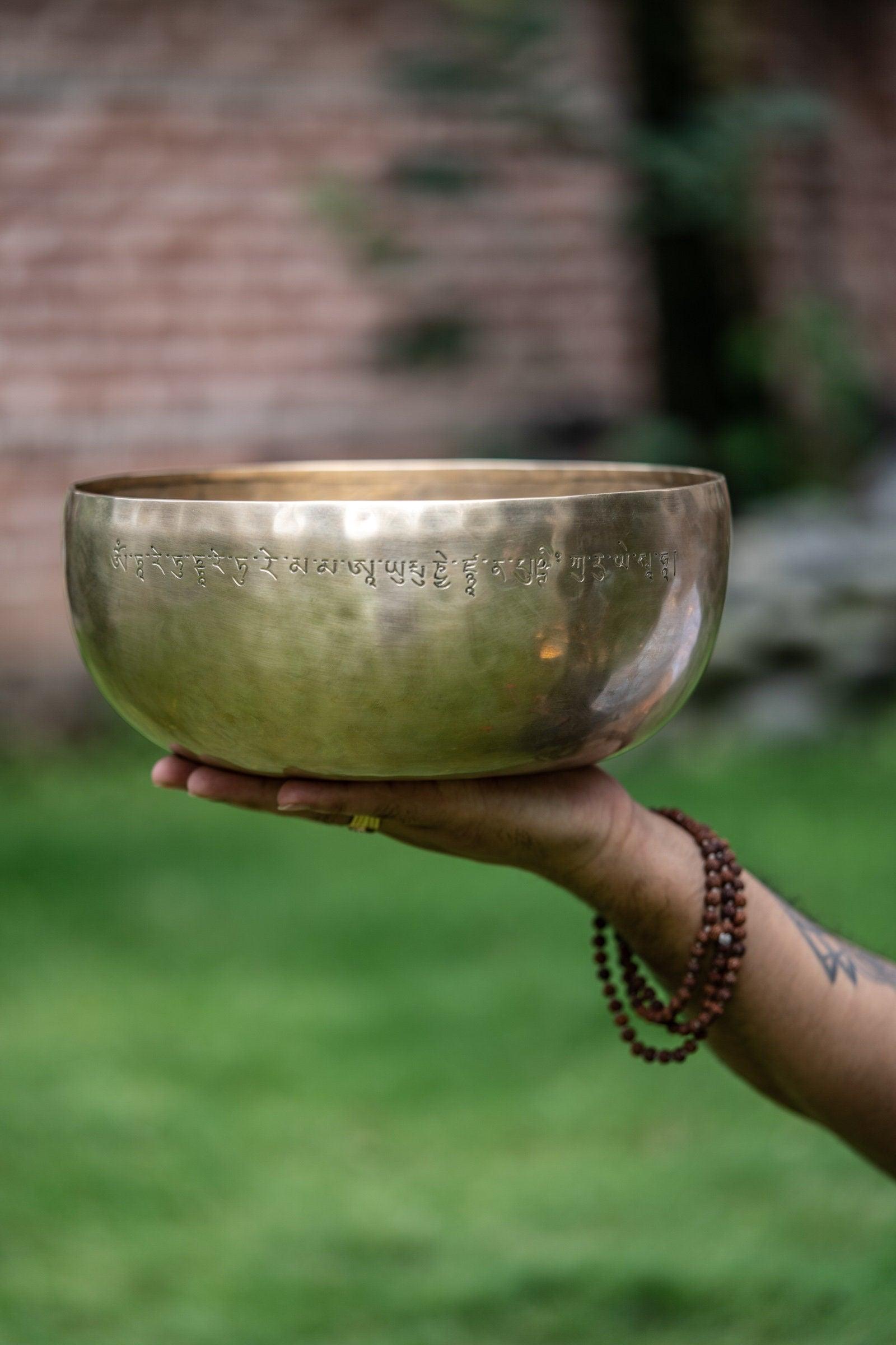 Chengresi Carved Singing Bowl - Himalayas Shop