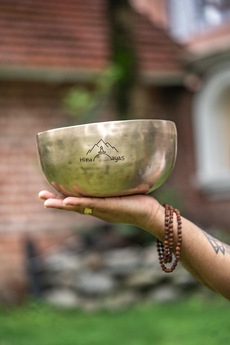 Chengresi Singing bowl hand carving special  art piece. An exclusive collection of Singing bowl.