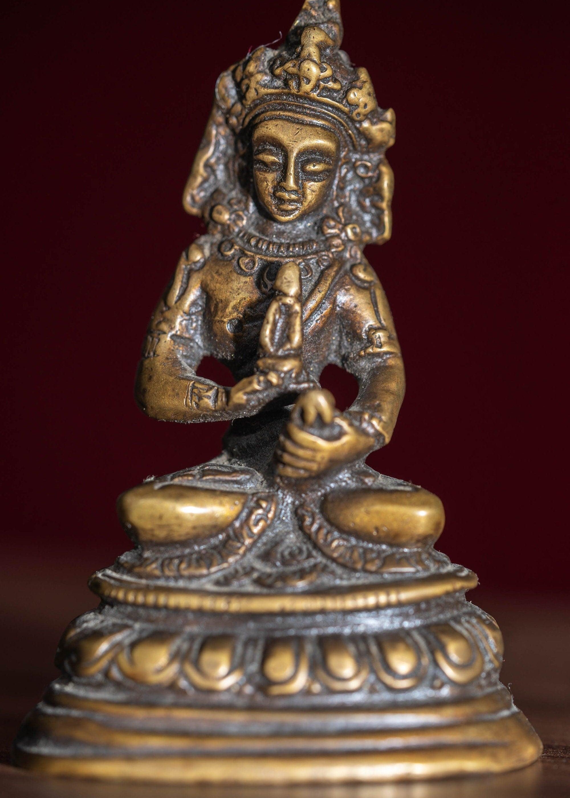 Antique collection piece of Bajrasattwa buddhist deity with detail metal craft work