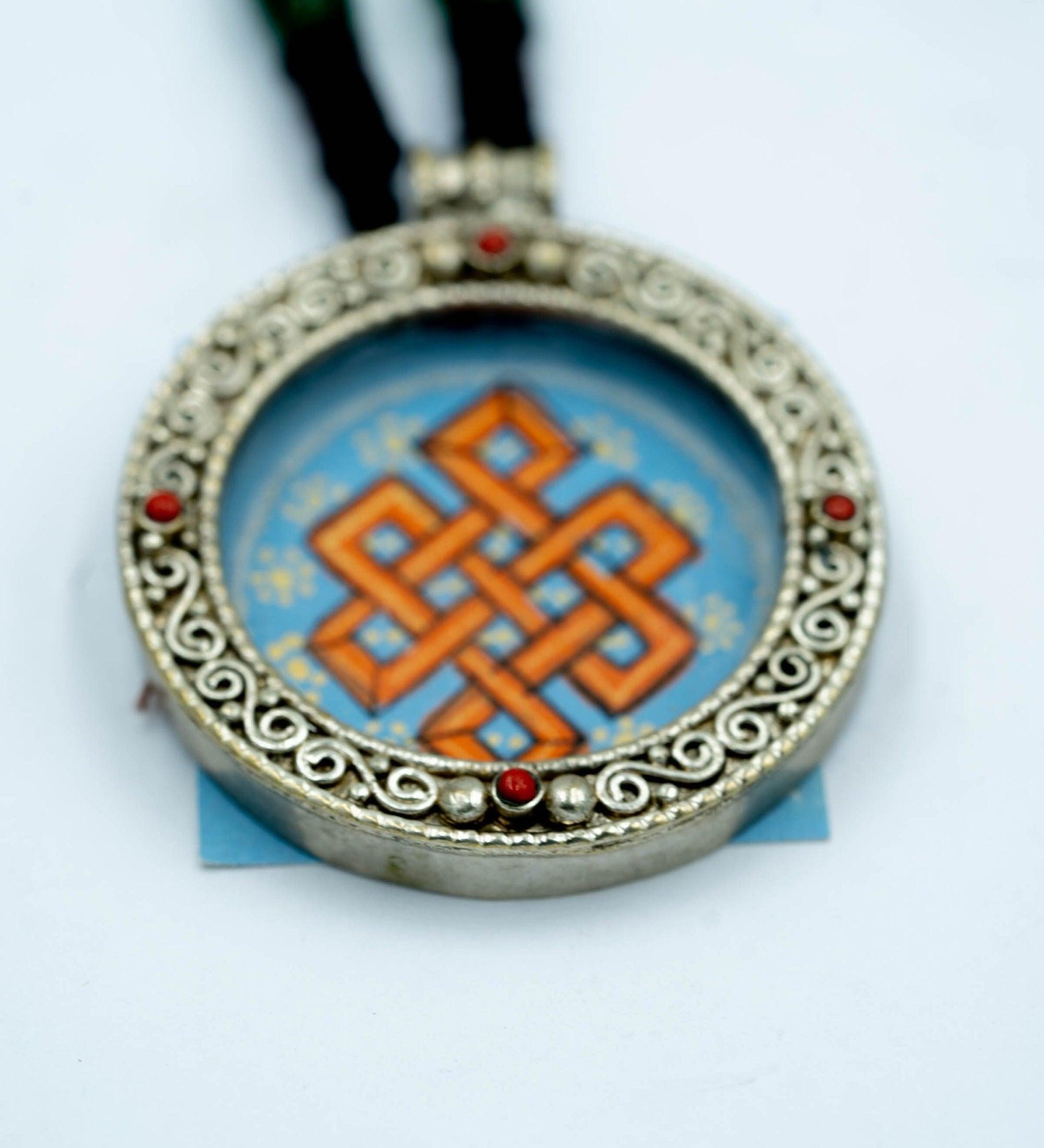 Endless Knot Mandala Ghau Thangka - Himalayas Shop