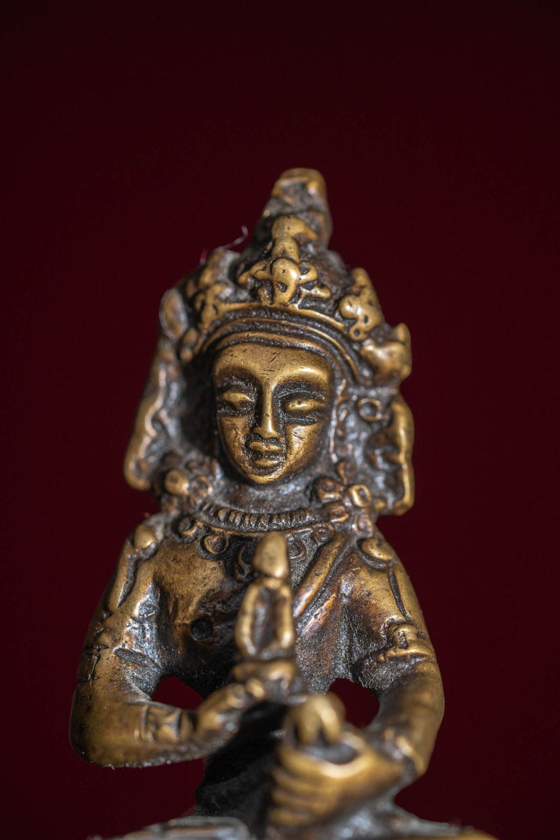 Antique collection piece of Bajrasattwa buddhist deity with detail metal craft work