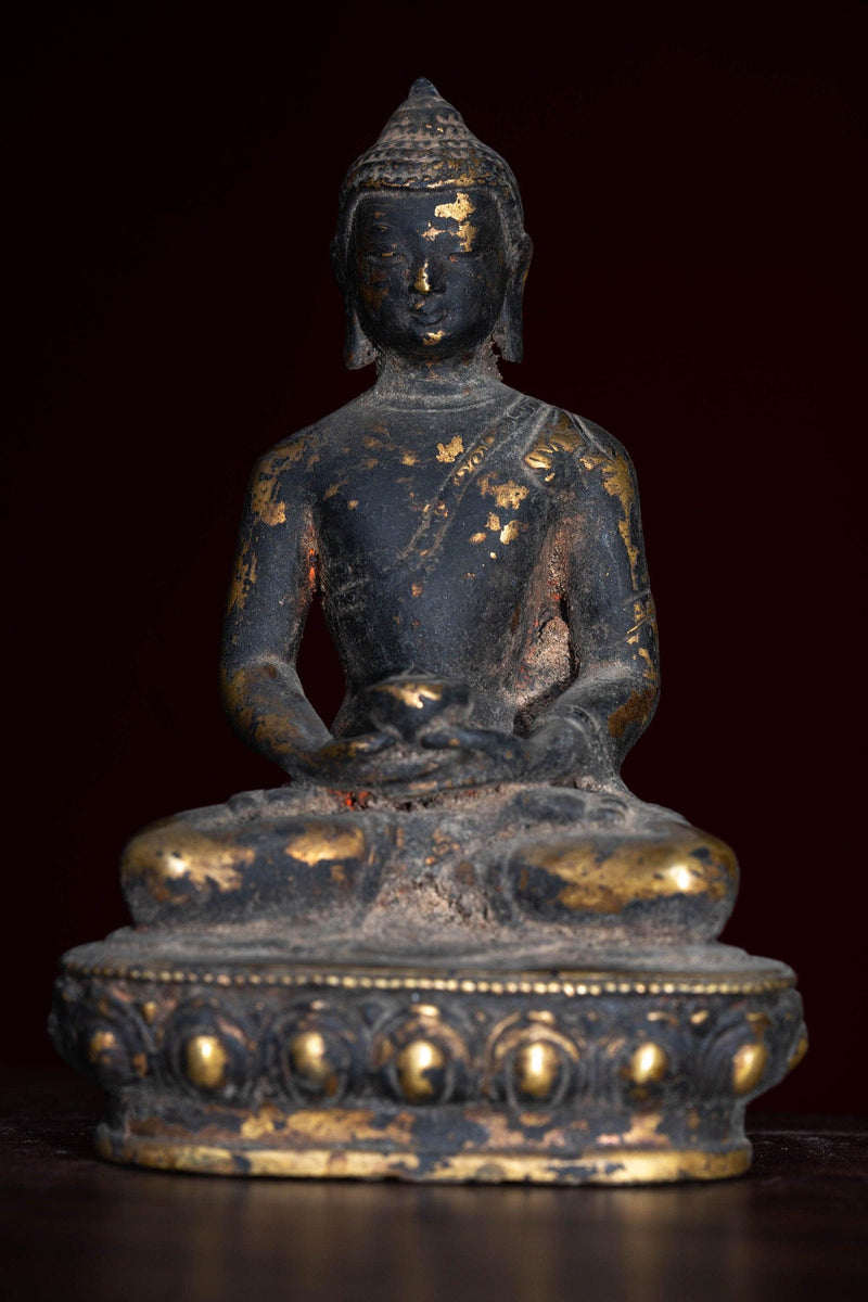 antique statue Shakyamuni Buddha bronze