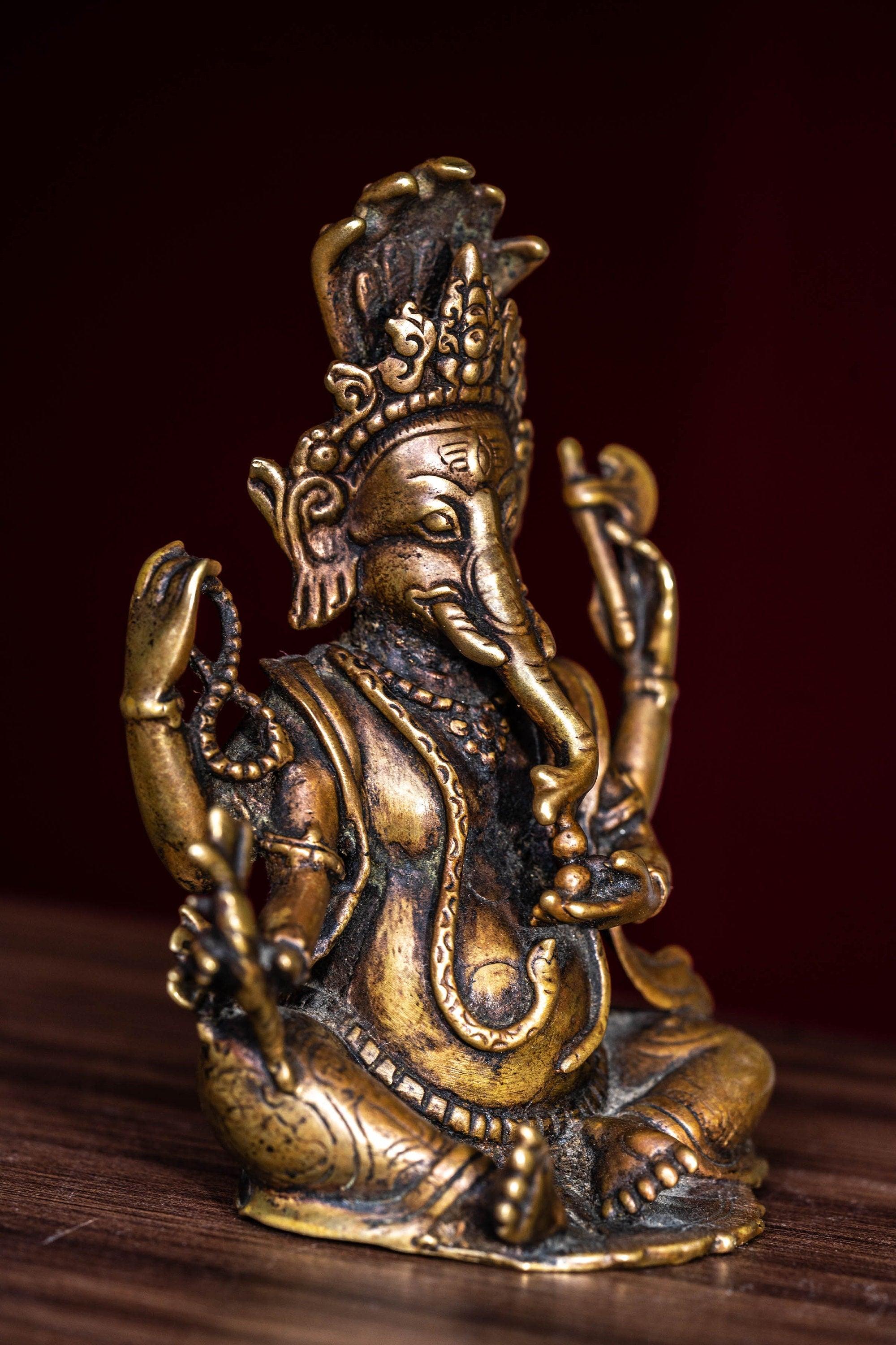 Handmade Copper Ganesh Statue.