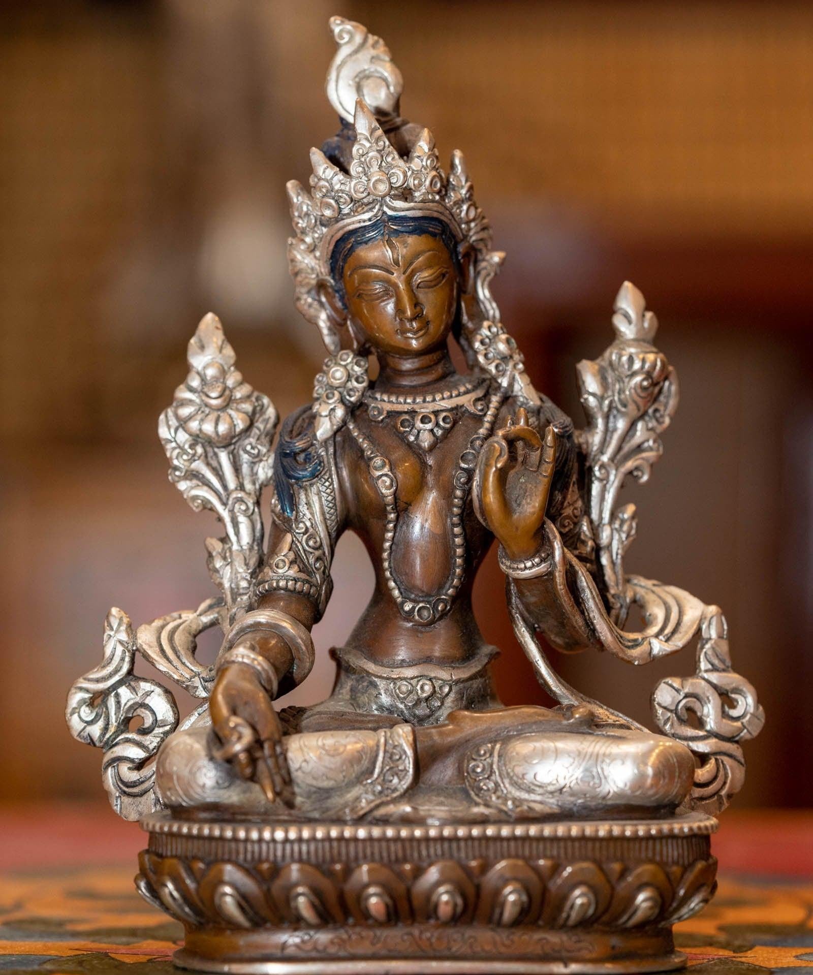 White tara statue silver plated in bronze handmade high quality small size Tibetan statue.